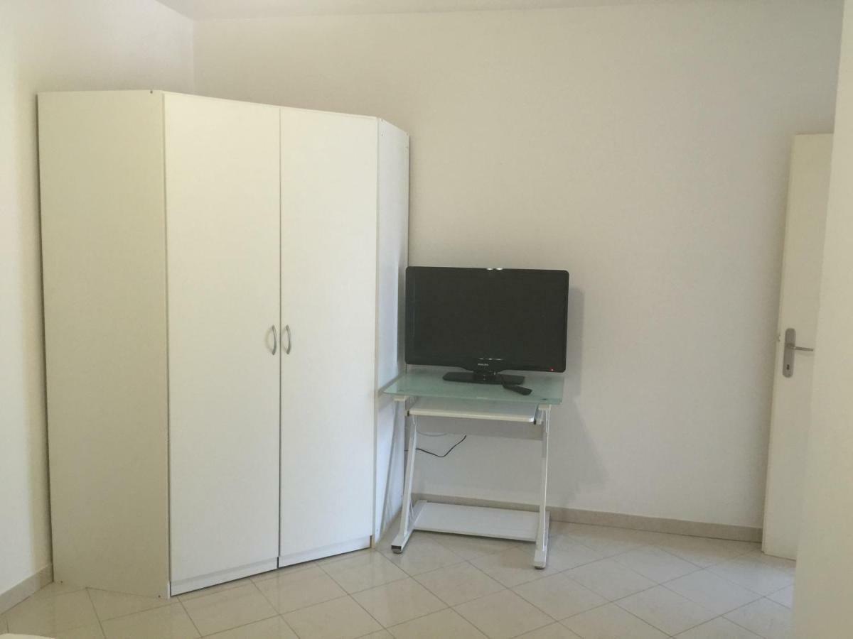 Apartmani Irena Jezevac Krk Island ภายนอก รูปภาพ