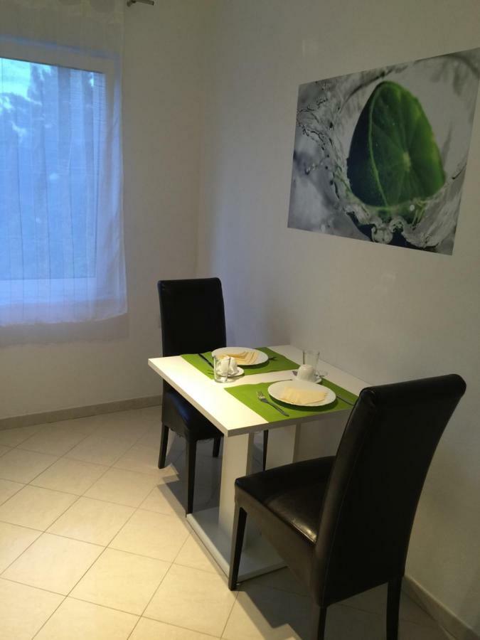 Apartmani Irena Jezevac Krk Island ภายนอก รูปภาพ