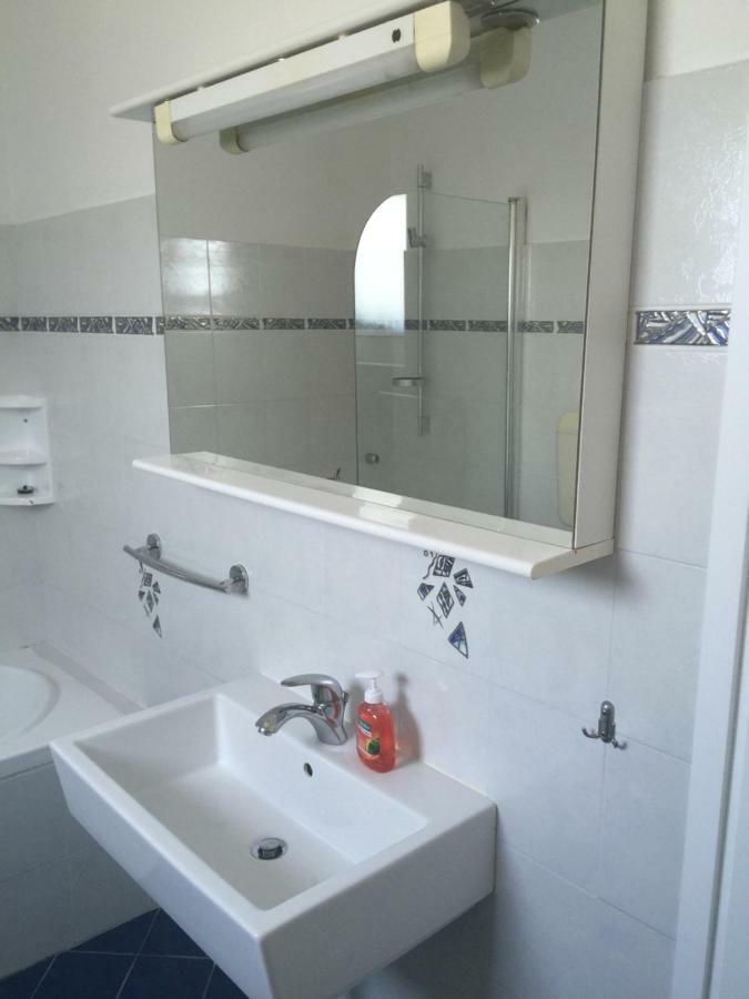 Apartmani Irena Jezevac Krk Island ภายนอก รูปภาพ