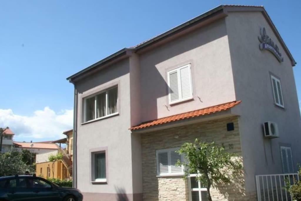 Apartmani Irena Jezevac Krk Island ภายนอก รูปภาพ